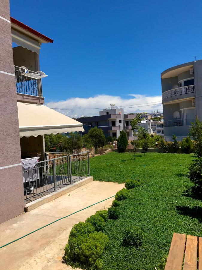 Apartments Villa Dovinefa Ксамил Екстериор снимка
