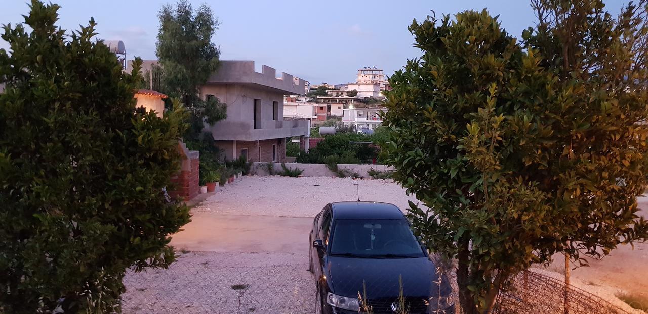 Apartments Villa Dovinefa Ксамил Екстериор снимка